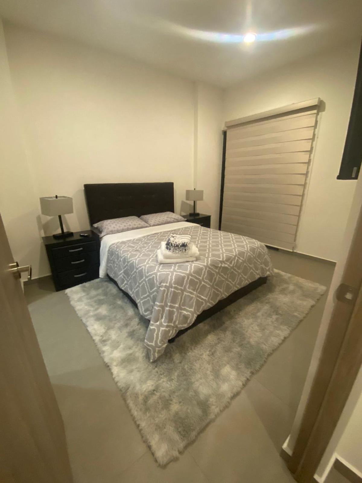 Condo In El Centro Near Malecon! Mazatlan Bagian luar foto